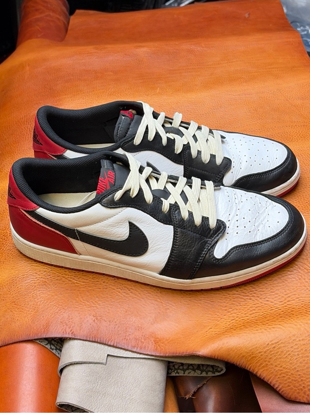 Nike Jordan 1 Retro Low OG Black Toe Men's 15 CZ0790-106